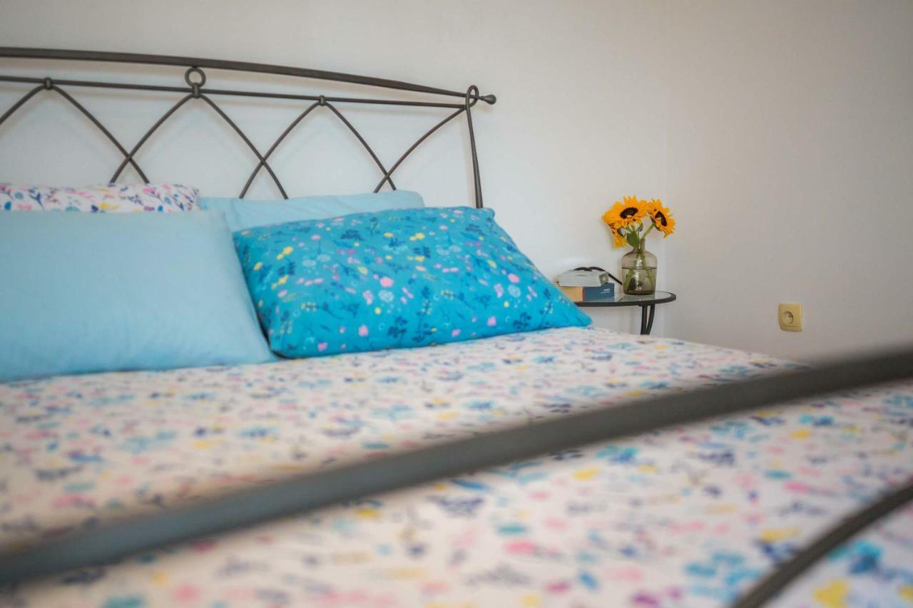 Otium Apartment Kastela Bagian luar foto