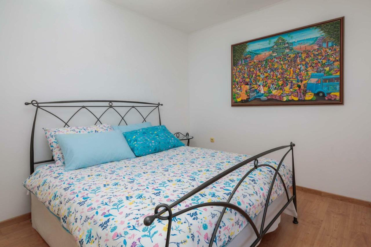 Otium Apartment Kastela Bagian luar foto